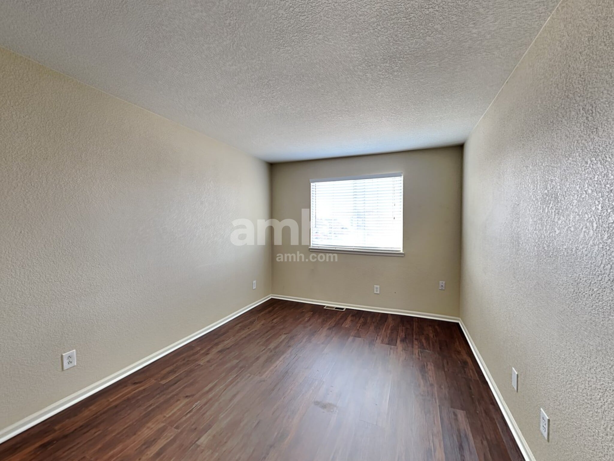 Building Photo - 15592 Olmsted Pl