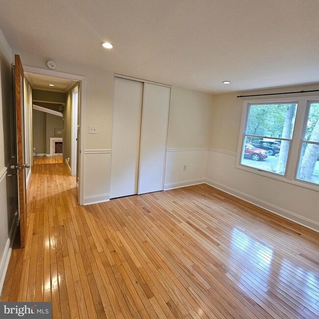 Building Photo - 2509 Foxcroft Way