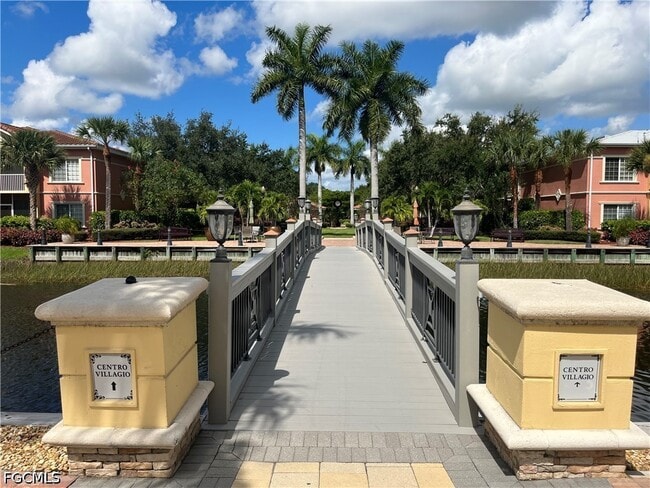 Building Photo - 10110 Villagio Palms Way