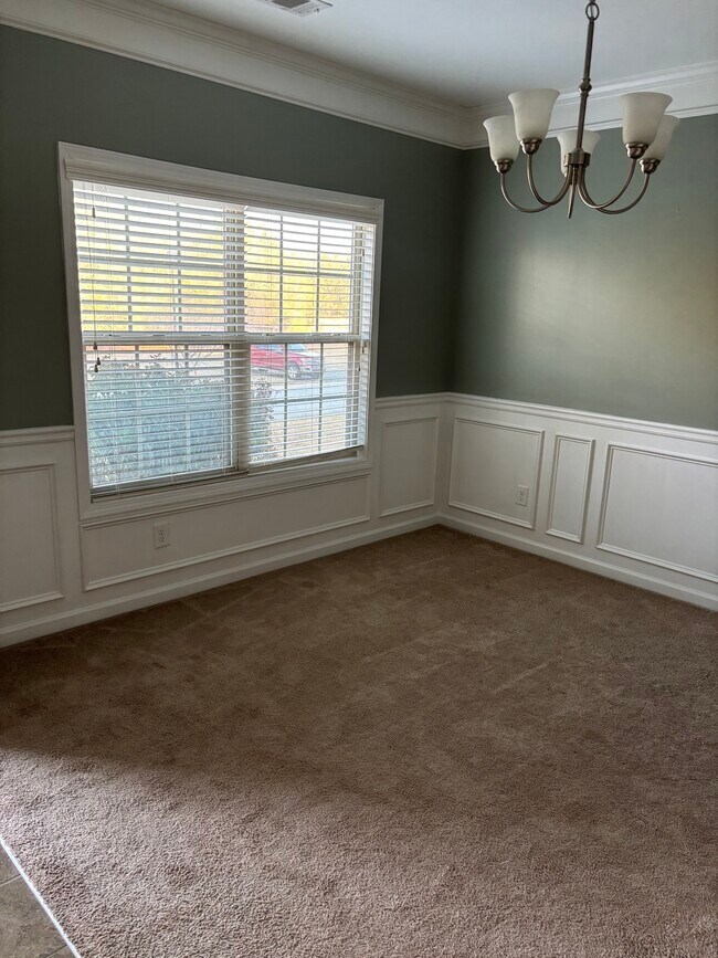 Building Photo - 118 Great Oak Way