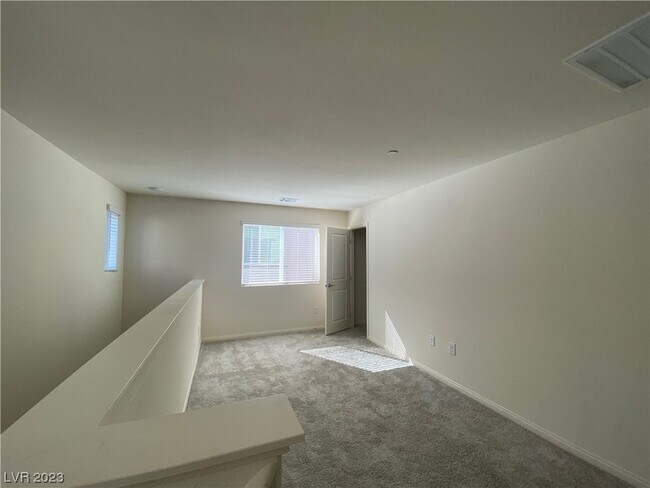 Building Photo - 6882 Magenta Moon St