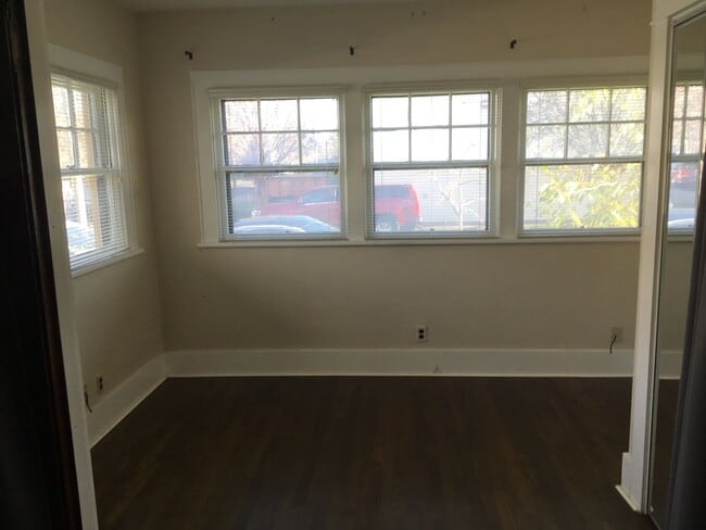 Building Photo - HUMBOLDT STUNNER