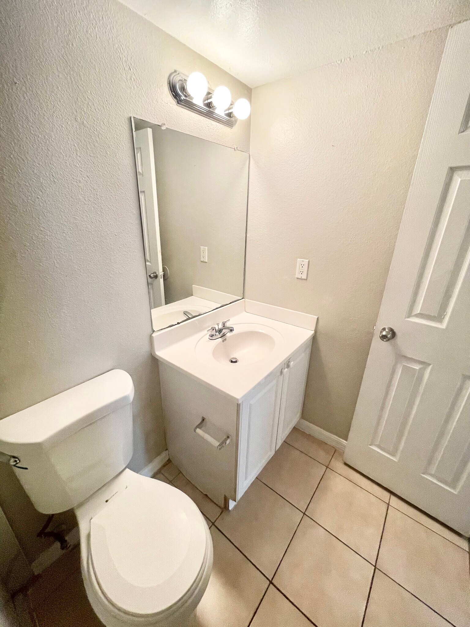 Building Photo - 12406 Orange Blossom Oak Pl