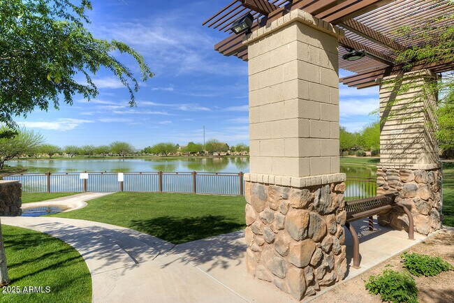 Building Photo - 40304 W Hayden Dr