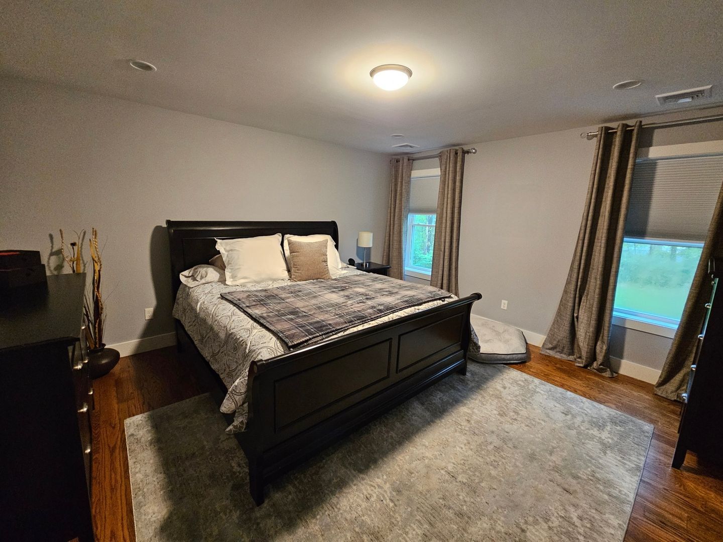 Building Photo - 25 Meridian Ridge Dr