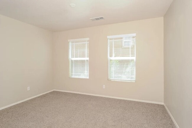 Building Photo - 2118 Bosc Ln