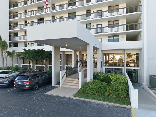 Building Photo - 15462 Gulf Blvd