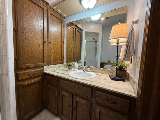 Building Photo - 7111 NW 30th Terrace