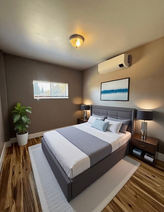 Building Photo - **For Rent: Cozy 2-Bedroom Home in Carmich...