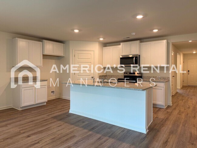 Building Photo - Available to View Now! PRIVACY FENCE & BLINDS BEING INSTALLED!!