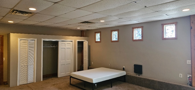 Building Photo - 64 Kenyon St