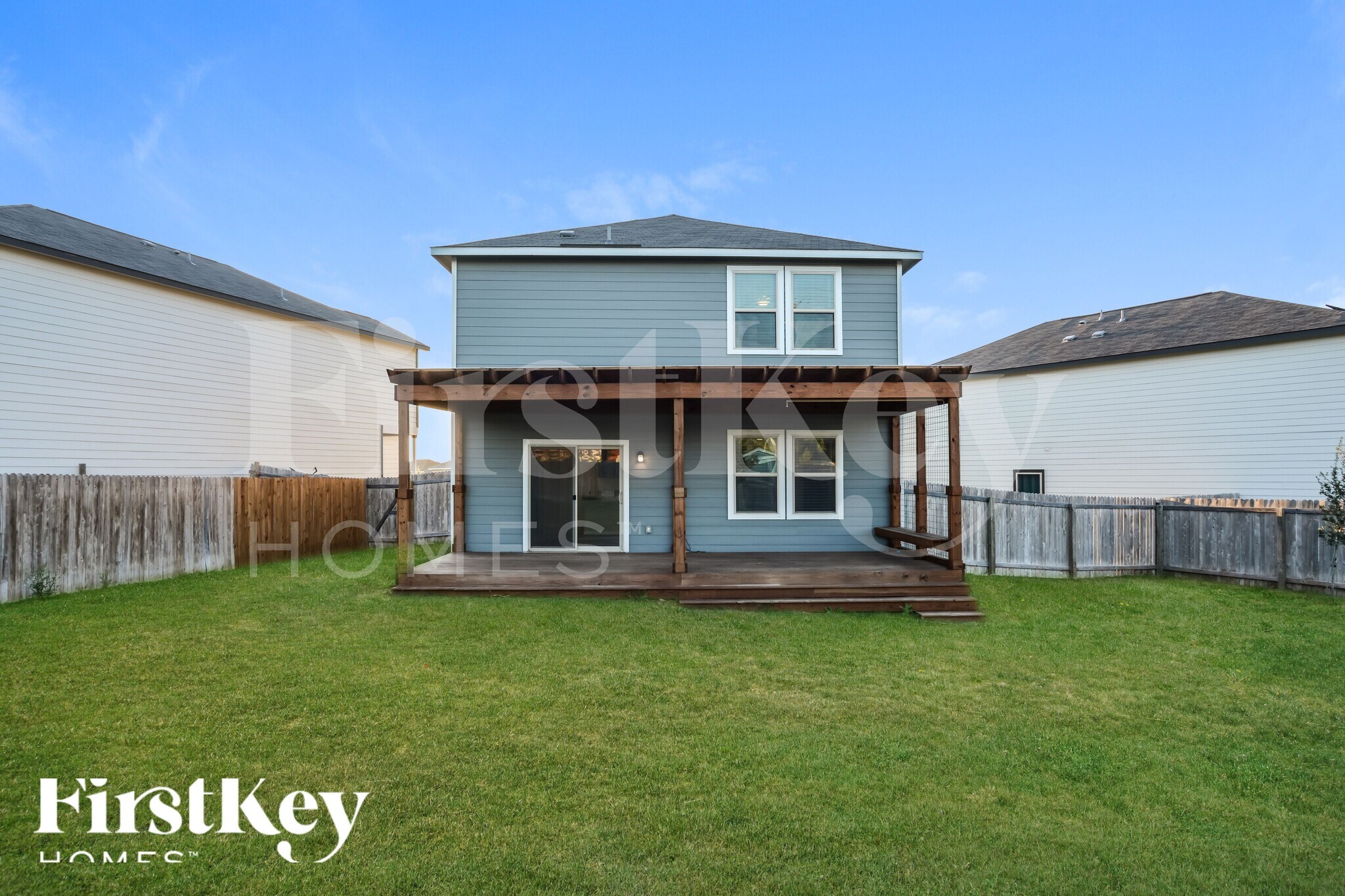 Building Photo - 13403 Summer Light