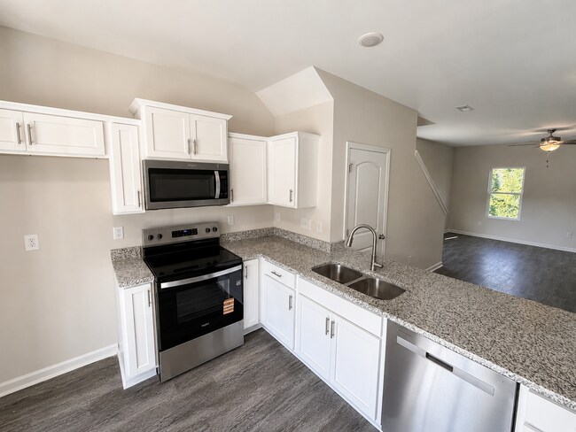 Building Photo - 1112 Brooksridge Way