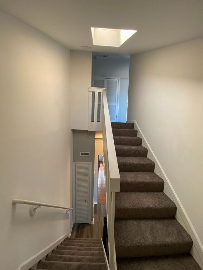 Building Photo - 97 Pius St