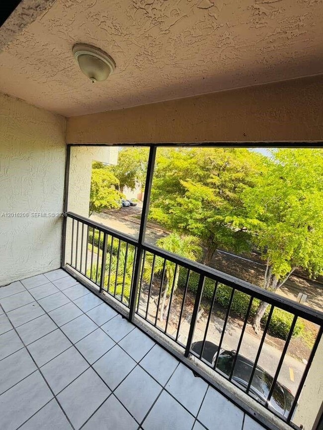 Building Photo - 9150 NW 38th Dr