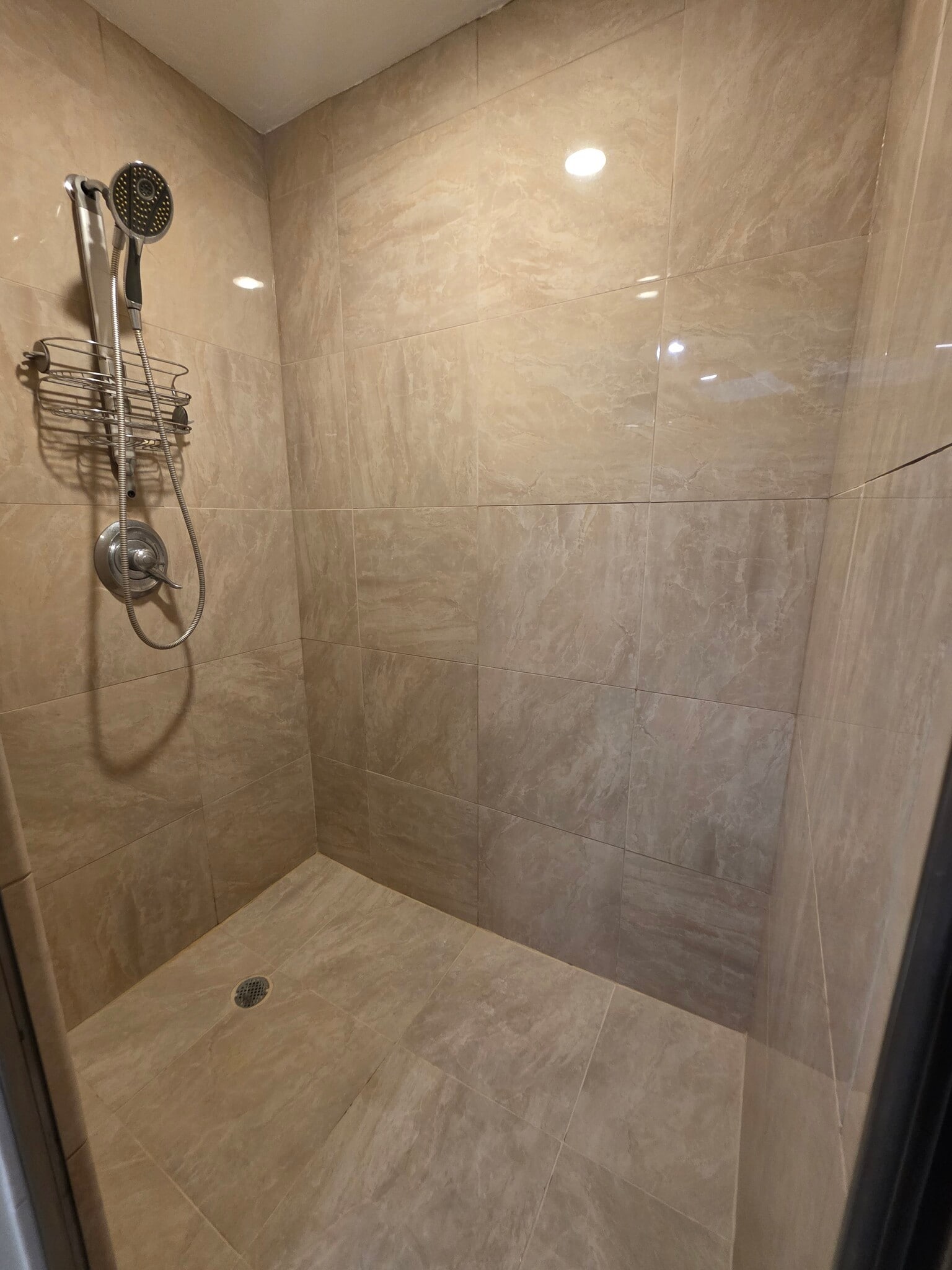 Building Photo - 2012 Thorndyke Ave W