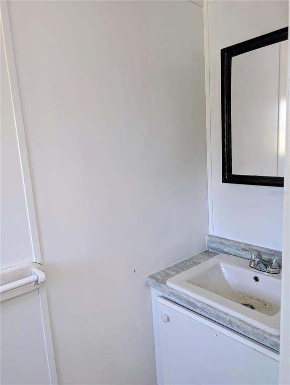 Building Photo - 36320 Grassy Hill Ln