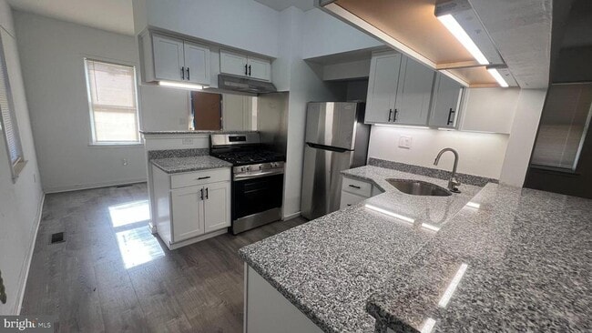 Building Photo - 58 Chews Landing Rd