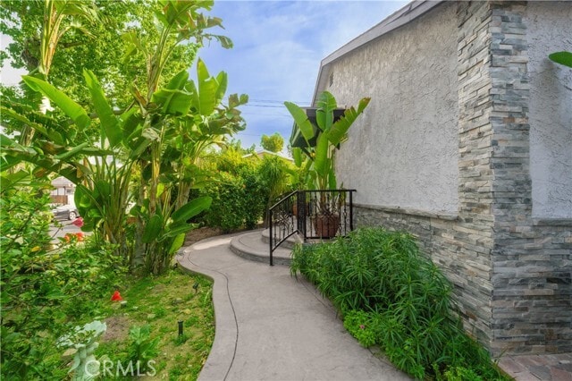 Building Photo - 22020 Buenaventura St