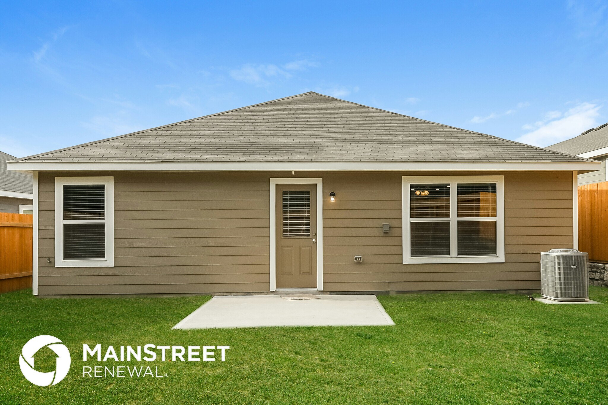 Building Photo - 26861 Steinbeck Dr