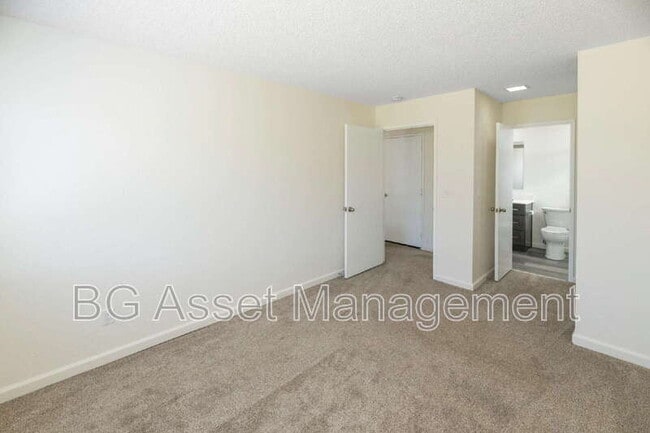 Building Photo - 238 Cinnabar Way