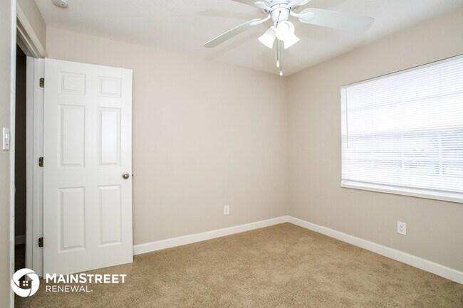 Building Photo - 7321 Glasgow Ave