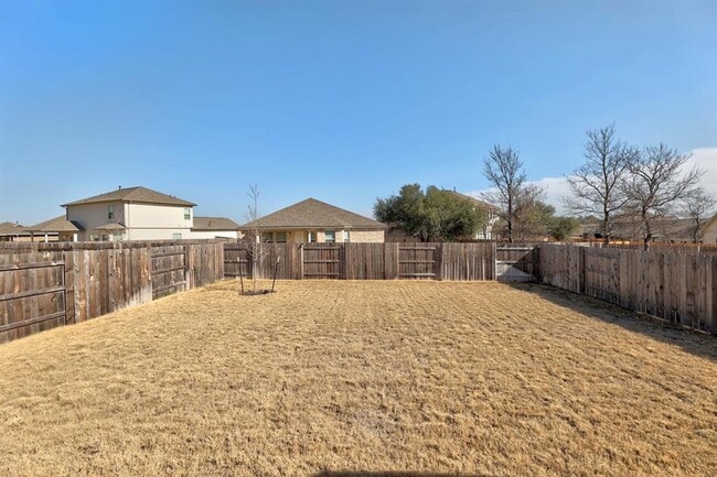 Building Photo - 301 Bright Star Ln