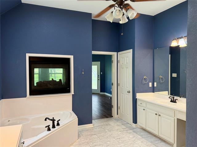 Building Photo - 102 Aledo Pointe Dr