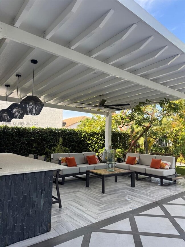 Building Photo - 10973 NW 53rd Ln