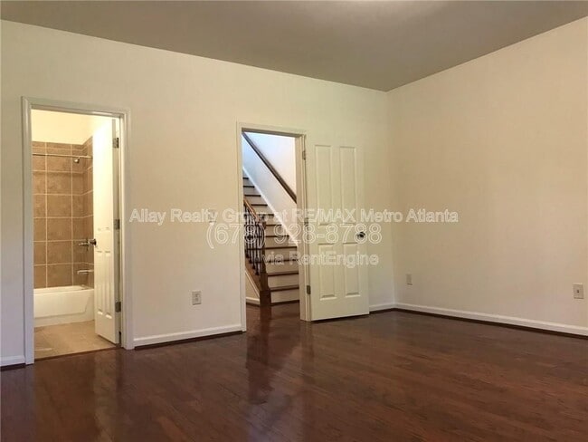 Building Photo - 2673 Rivers Edge Dr NE