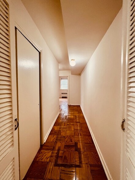 Building Photo - 225 Prospect Ave