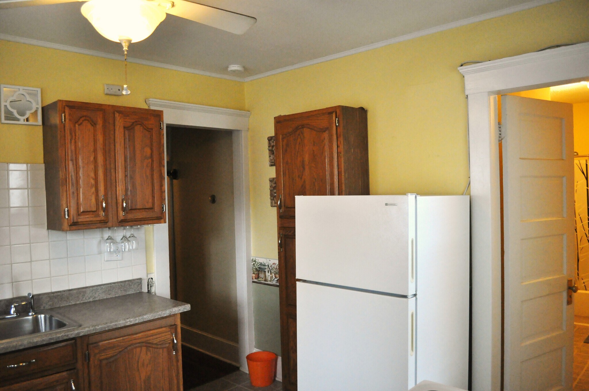 Building Photo - 592 Central Avenue