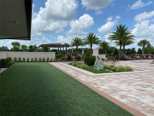 Building Photo - 8019 Glenlloyd Ave