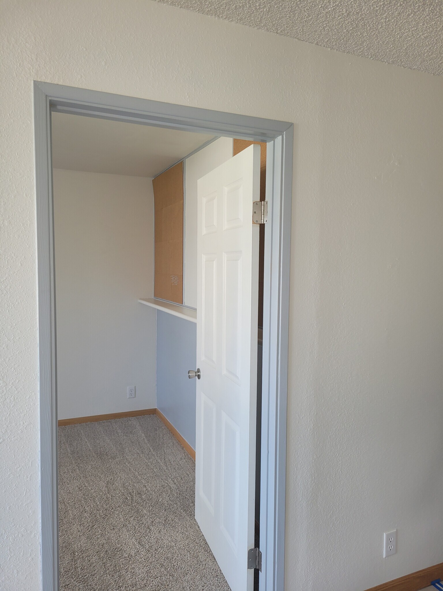 Building Photo - 46-267 Kahuhipa St