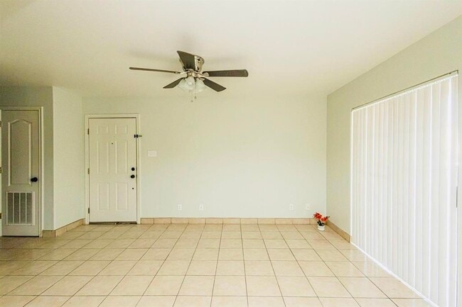 Building Photo - 1752 Tiara Trail