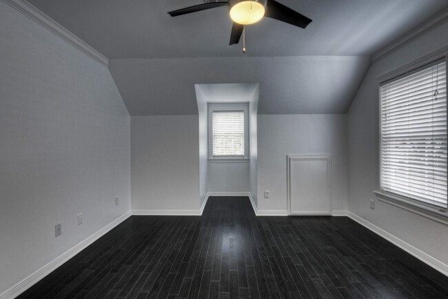 Building Photo - 5912 Auden St