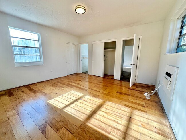 Building Photo - 7655 NW 3rd Ave