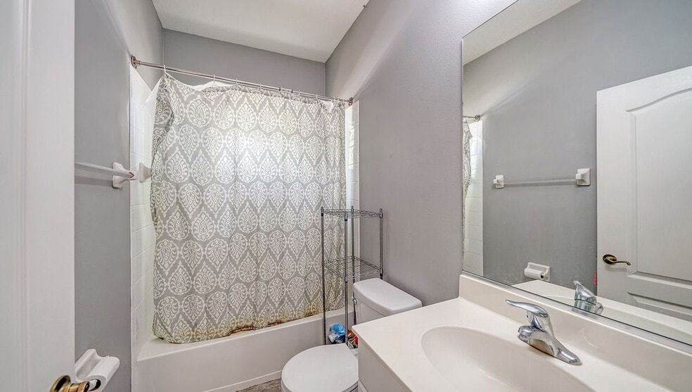Building Photo - 11773 Forest Park Cir