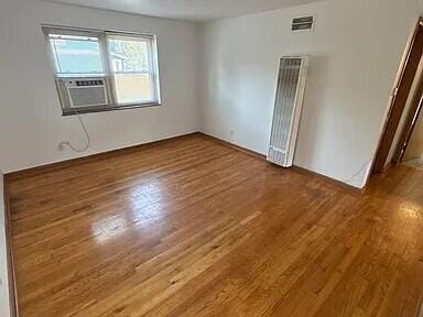 Building Photo - 2636 Indianola Ave