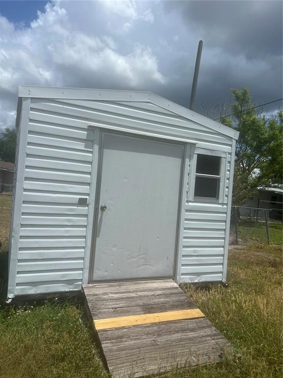 Building Photo - 21323 Meehan Ave