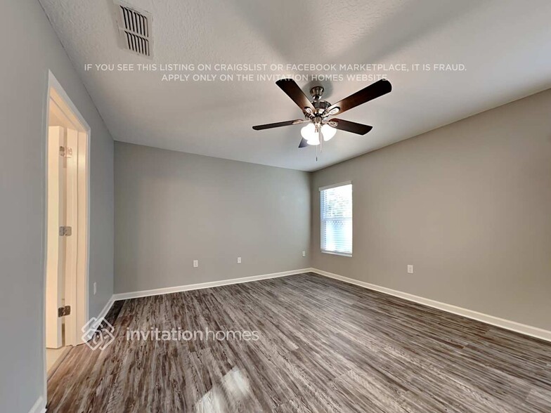 Building Photo - 565 Meadow Ridge Dr