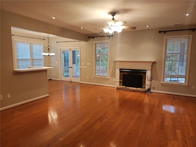 Building Photo - 304 Laurel Glen Crossing