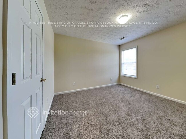 Building Photo - 401 Pondweed Dr