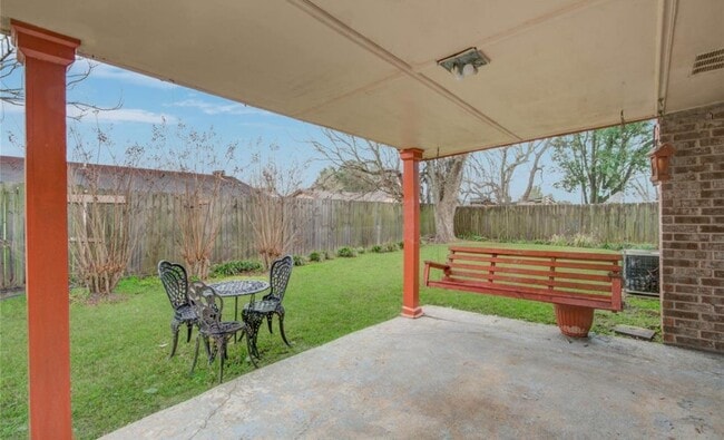 Building Photo - 15823 Ruppstock Dr