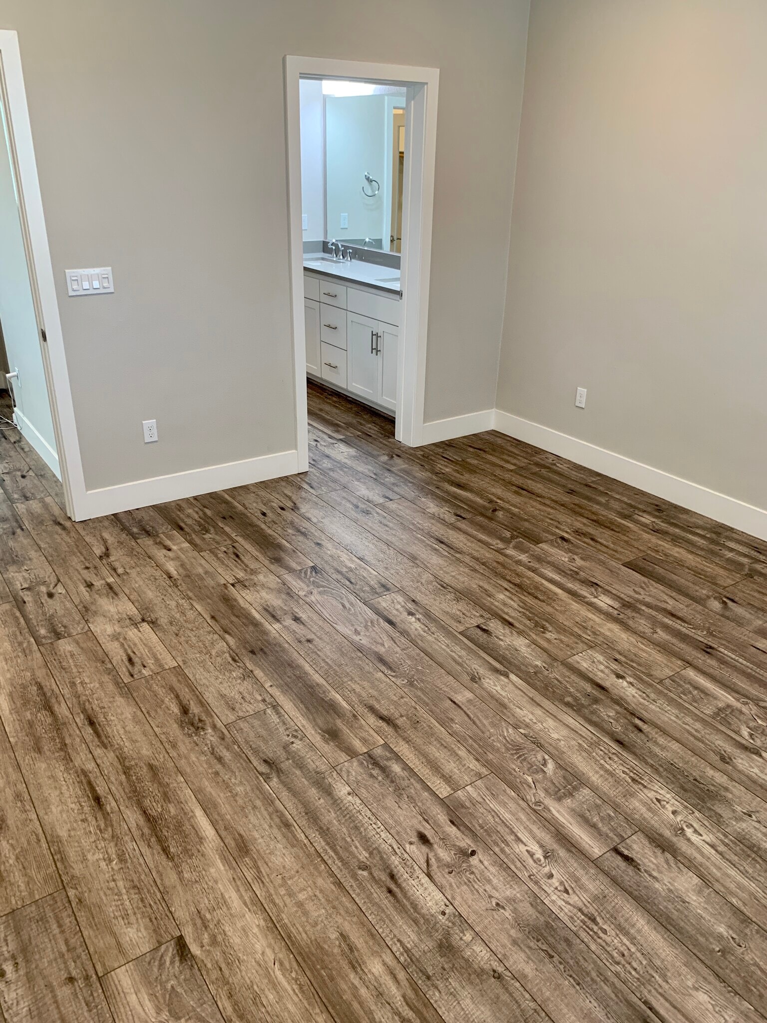 3rd FL MBR - 3900 Degree Ln