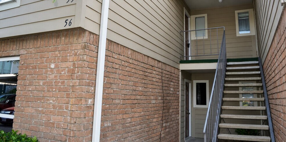 Building Photo - 5005 Georgi Ln