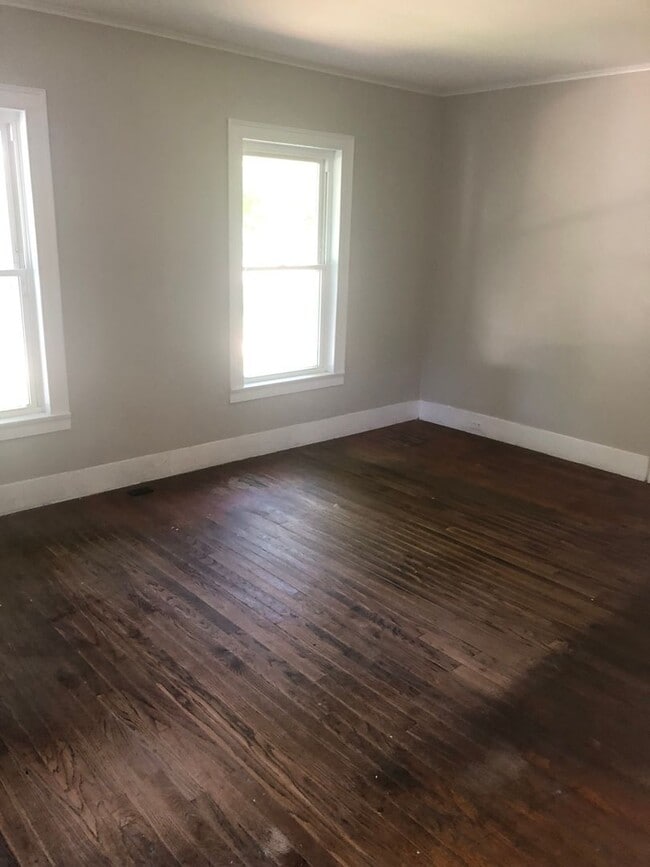 Building Photo - Lovely 4 Bedroom Liverpool Home