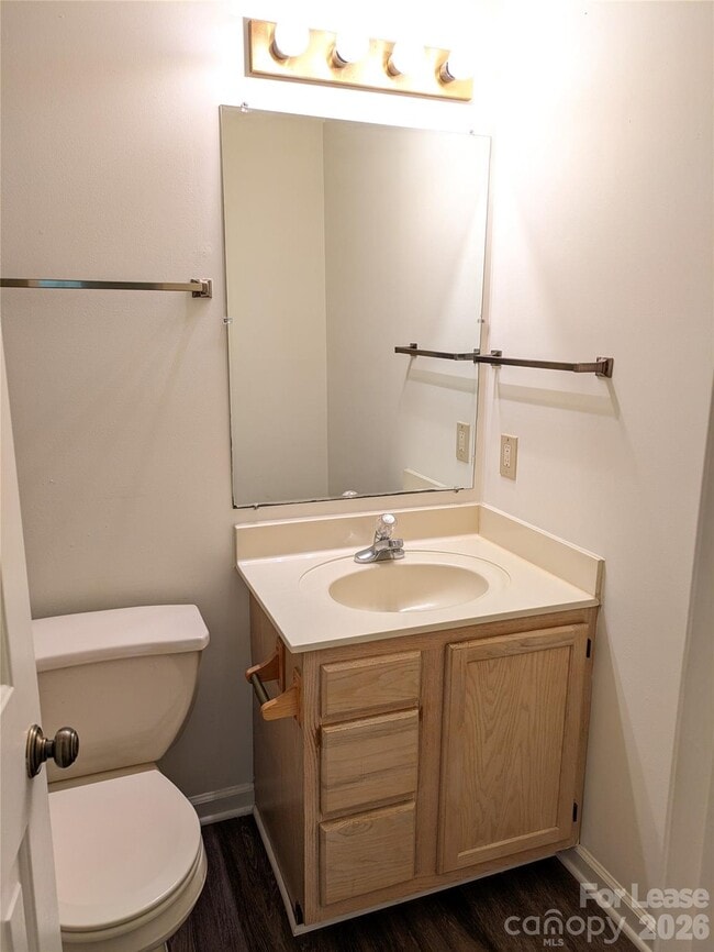 Building Photo - 111 Birdie Ct