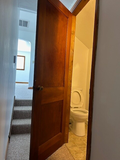 1/2 bath. - 101B N Mill St