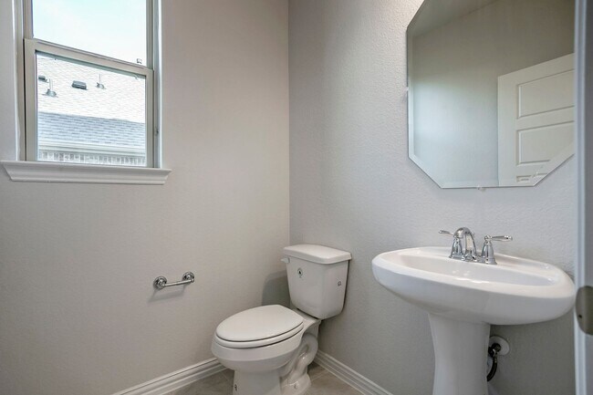 Building Photo - Brand New Luxury Home in Prosper ISD